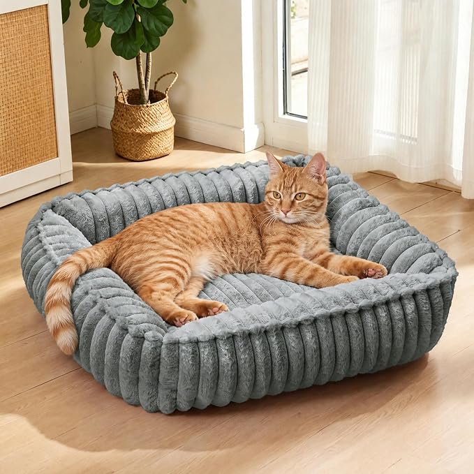 Sage Grey Plush Calming Pet Bed for Small Dogs and Cats – 20 × 16 Inches
